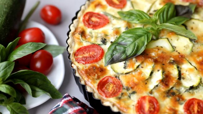go to Käse-Zucchini-Quiche zum auf der Zunge zergehen lassen