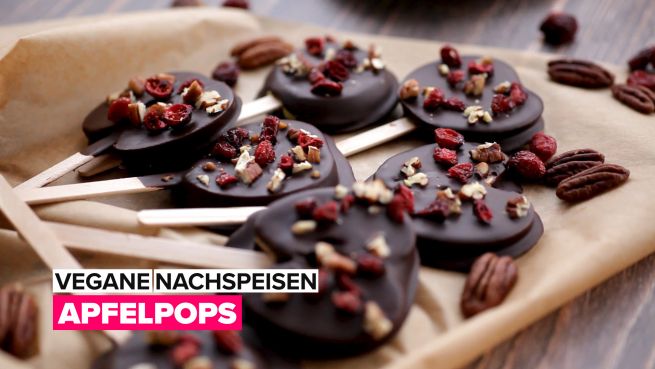 go to Vegane Desserts: Schokoladen Apfelscheiben Pops