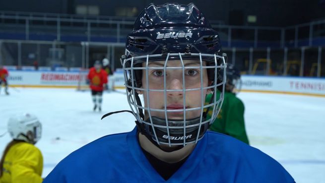 go to Frauen und Eishockey, wie passt das zusammen?