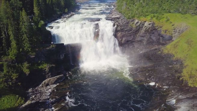 go to Der Stigfossen-Wasserfall in Norwegen